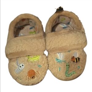Wonder Nation Toddler Tan Slippers with Embroidered Insects-Size 3 NWT